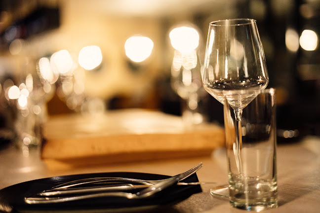 Linken Restaurant & Bar