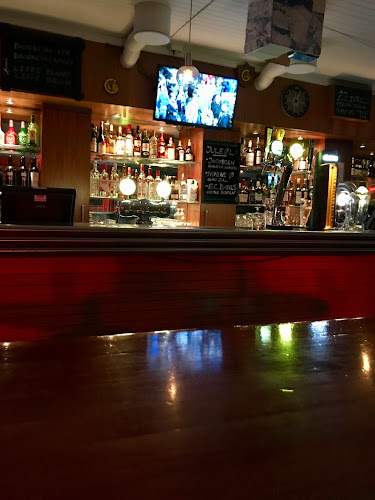 Comentarii opinii despre Champ Sportsbar