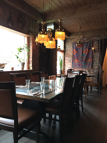 Skjenkestua AS - Gastronomi og hotellvirksomhet