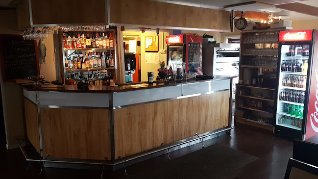 Klakkskjæret pub og restaurant AS - Gastronomi og hotellvirksomhet