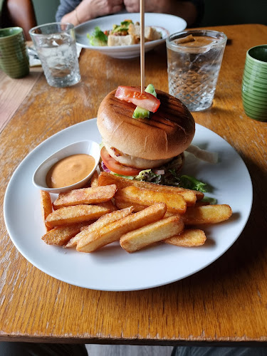 Opinii despre GOMA în Brønnøysund - Gastronomi og hotellvirksomhet