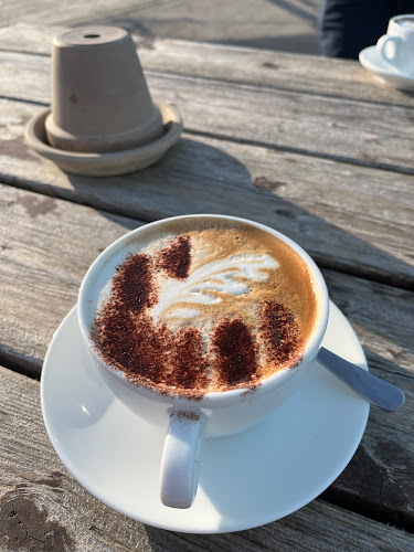 På KaiKanten Bistro & Pub - Gastronomi og hotellvirksomhet