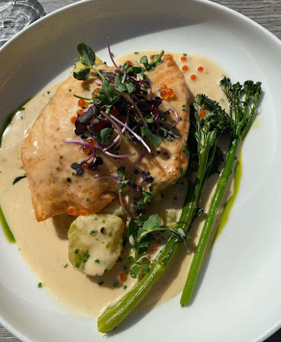 Louise Restaurant & Bar