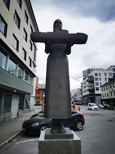 Opinii despre Løbo în Bodø - Gastronomi og hotellvirksomhet