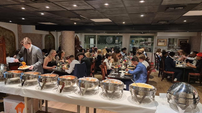 Opinii despre Shalimar Tandoori Restaurant în Oslo - Gastronomi og hotellvirksomhet