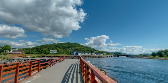 Klakkskjæret pub og restaurant AS