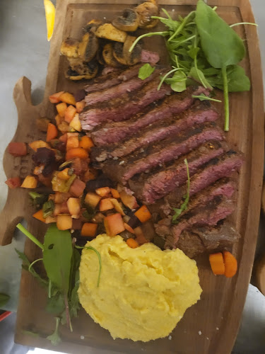 Opinii despre Milano Mat og Vinhus în Mosjøen - Gastronomi og hotellvirksomhet