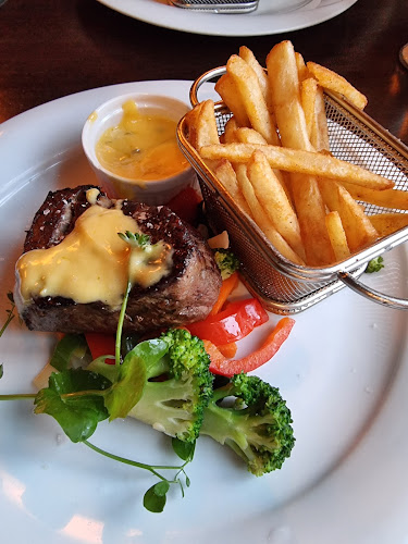 Opinii despre Salt & Pepper în Hønefoss - Gastronomi og hotellvirksomhet