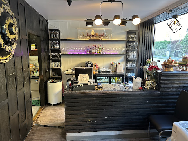 Siam Ratree - Gastronomi og hotellvirksomhet