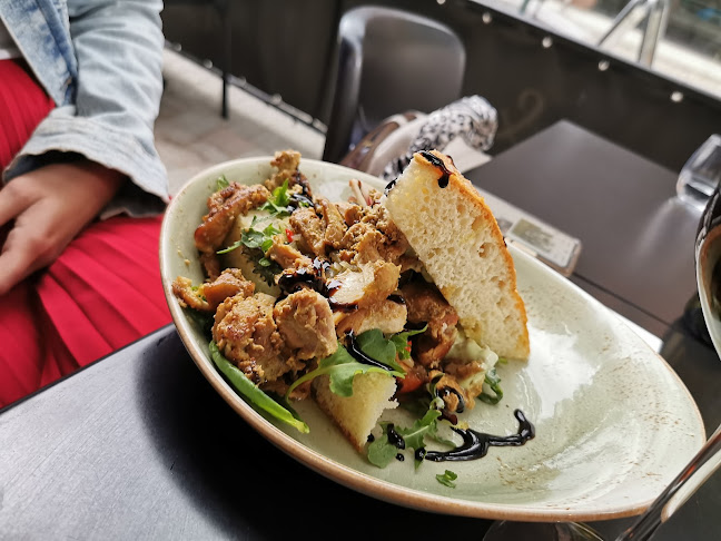 Comentarii opinii despre Eger & Co.