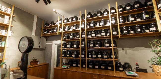 Black Cat Kaffe og Tehus - Grensen - Gastronomi og hotellvirksomhet