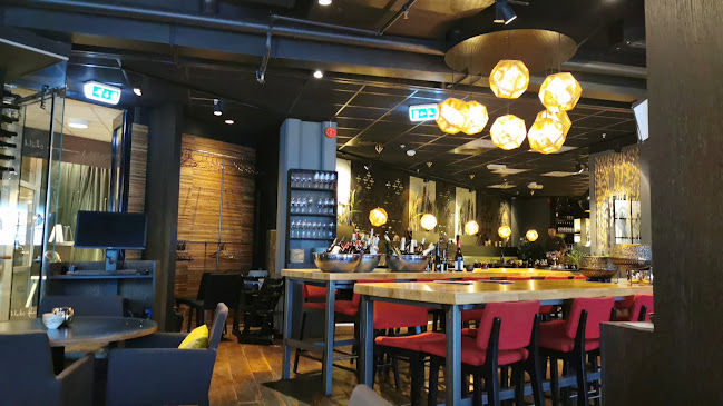 Ohma - Gastronomi og hotellvirksomhet