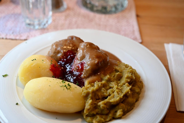 Gamle Eidsfos Kro - Gastronomi og hotellvirksomhet