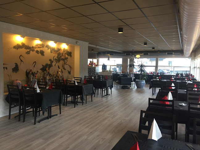 Peking House - Gastronomi og hotellvirksomhet