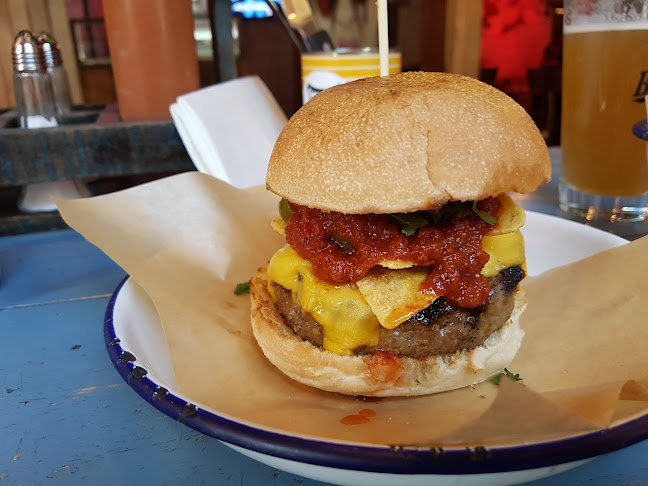 Burger Bordello - Gastronomi og hotellvirksomhet