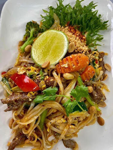 Evys gatekjøkken - Thaimat - Catering - take away - Gastronomi og hotellvirksomhet