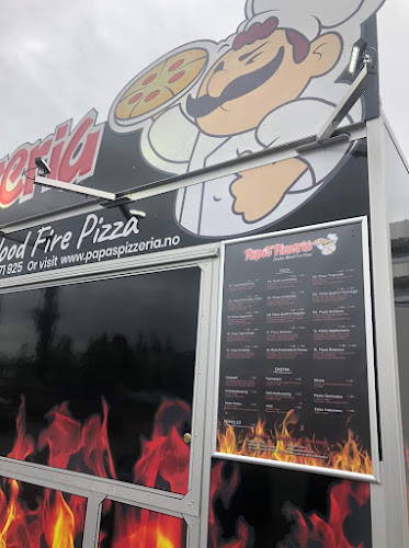Papa's Pizzeria - Gastronomi og hotellvirksomhet