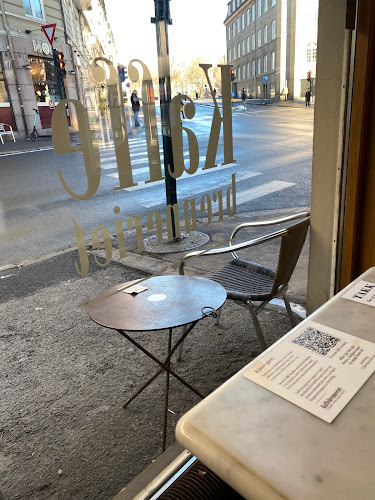 Opinii despre Kaffebrenneriet avd St.Hanshaugen în Oslo - Gastronomi og hotellvirksomhet