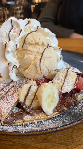 Crêperie de Mari - Gastronomi og hotellvirksomhet