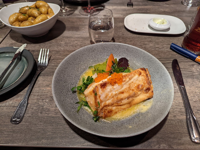 Sjøbua - Gastronomi og hotellvirksomhet