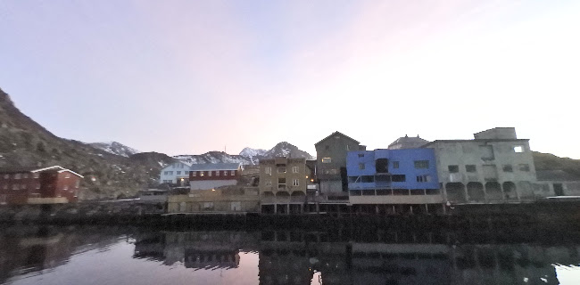Holmvik Brygge Nyksund - Gastronomi og hotellvirksomhet