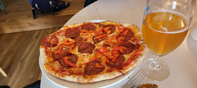 Gammelveien 2, Dreyers gate 25, 8312 Henningsvær