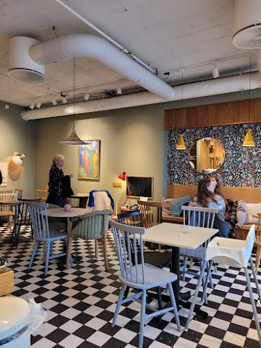 Baker Nordby Tøyen Torg - Gastronomi og hotellvirksomhet
