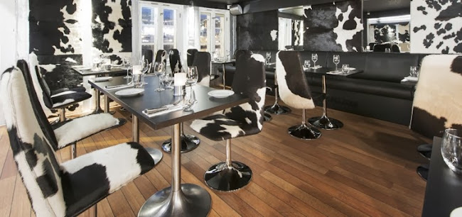 Bullock Steak & Bar - Gastronomi og hotellvirksomhet