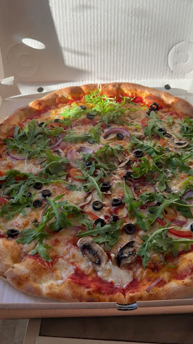 Vettakollen Pizzeria - Oslo