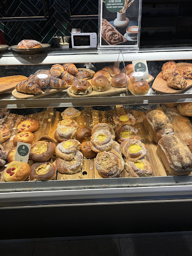 Opinii despre Braud Bakeri Moa în Ålesund - Gastronomi og hotellvirksomhet