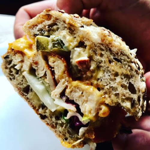 Let’s Eat Deli Ålesund - Gastronomi og hotellvirksomhet