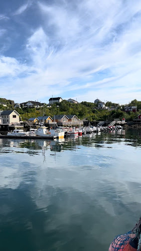 Comentarii opinii despre Maren Anna