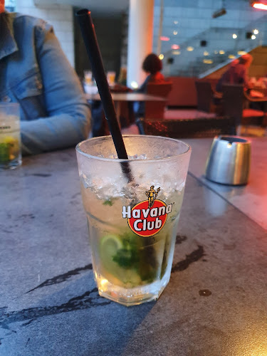 Opinii despre Baracoa Spiseri, Bar og Scene în Sandvika - Gastronomi og hotellvirksomhet