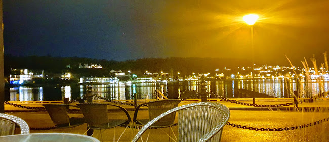 Comentarii opinii despre Magasinet Café