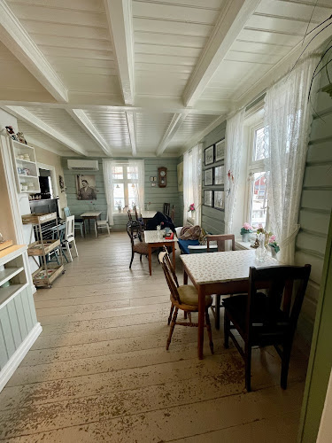 Opinii despre Alveland AS în Dverberg - Gastronomi og hotellvirksomhet