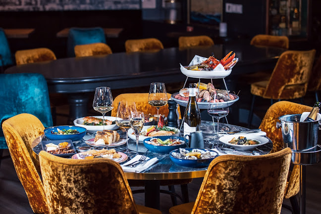 Comentarii opinii despre Louise Restaurant & Bar