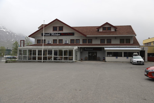 Comentarii opinii despre Milano Mat og Vinhus