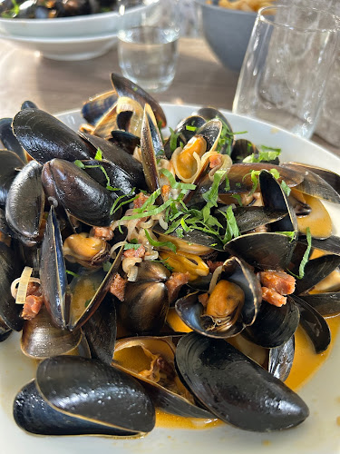 Comentarii opinii despre FYR Bistronomi & Bar