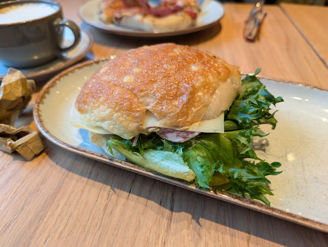 Comentarii opinii despre Godt Brød Fløyen