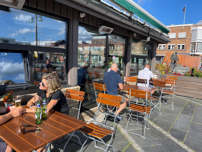 Alattio Pizza e Pasta - Gastronomi og hotellvirksomhet