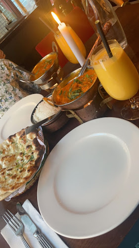 Comentarii opinii despre Khushi Indian Cuisine