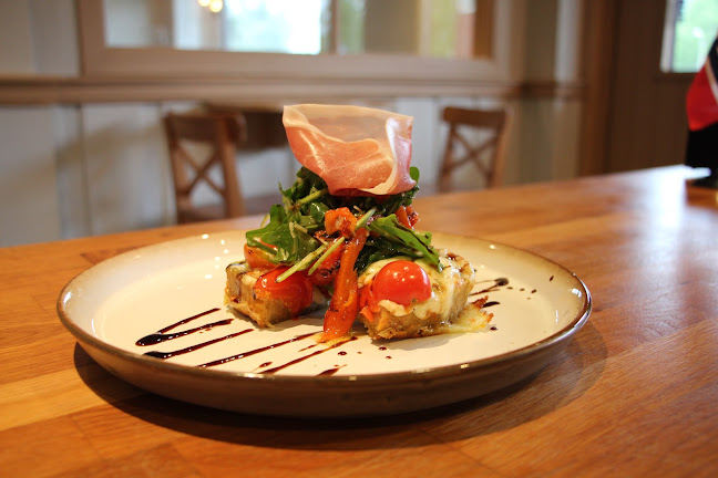 Aurdalsstua - Gastronomi og hotellvirksomhet