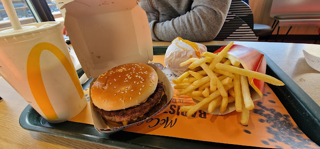 McDonald's Morenen - Gastronomi og hotellvirksomhet