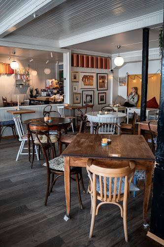 Gammelveien 2, Dreyers gate 25, 8312 Henningsvær