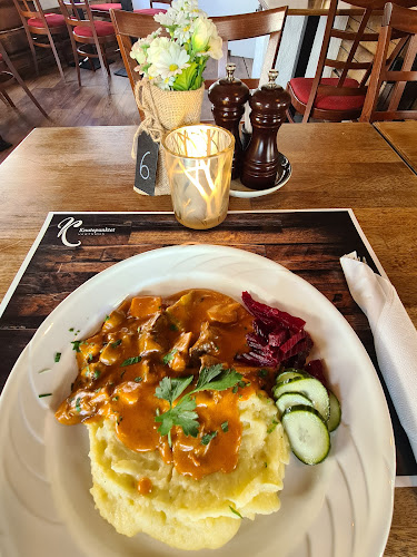 Opinii despre Knutepunktet Vertshus în Moss - Gastronomi og hotellvirksomhet