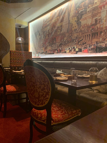 Opinii despre Aura By Jewel of India Restaurant în Oslo - Gastronomi og hotellvirksomhet