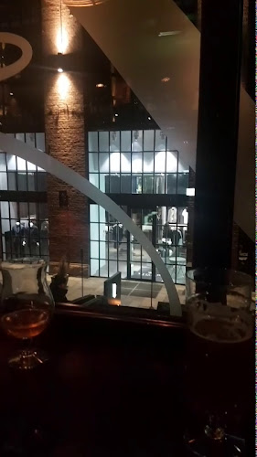 Beer Palace - Gastronomi og hotellvirksomhet