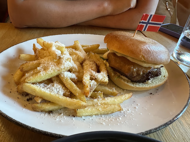 Comentarii opinii despre HELT VILT (Completely Wild)