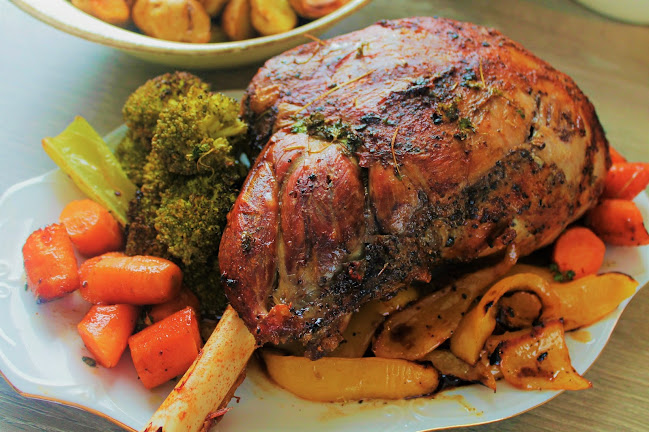 Comentarii opinii despre Nilsen Multiservice l Art & Taste