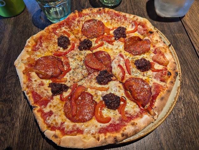 Comentarii opinii despre Hongri